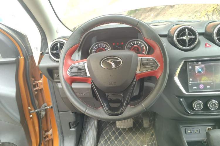 Used Soueast DX3 2018 1.5T CVT Flagship Edition Steering Wheel