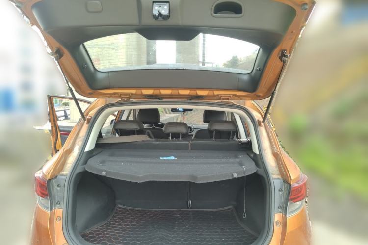 Used Soueast DX3 2018 1.5T CVT Flagship Edition Trunk
