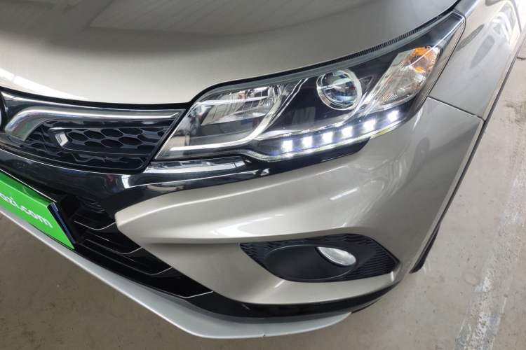 Used Soueast DX3 2019 1.5L Manual Luxury Model China VI Standard Left Front Headlight