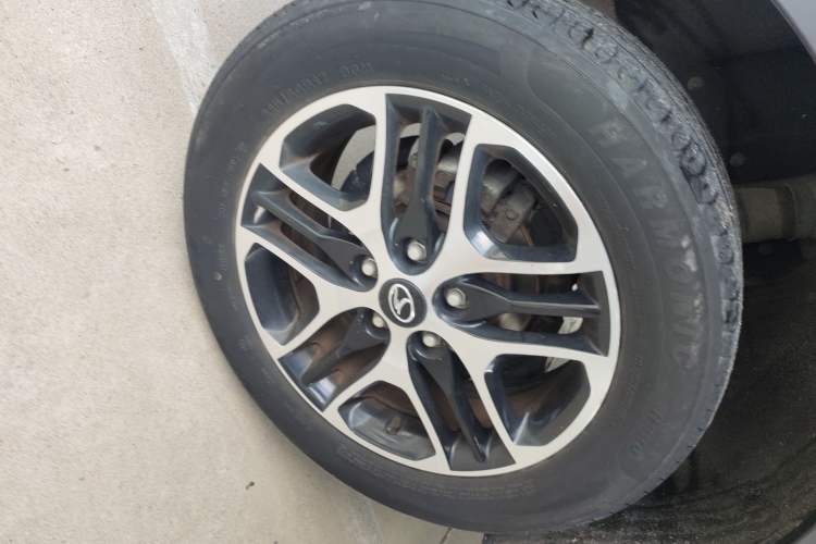 Used Soueast DX3 2019 1.5L Manual Luxury Model China VI Standard Right Rear Wheel Hub