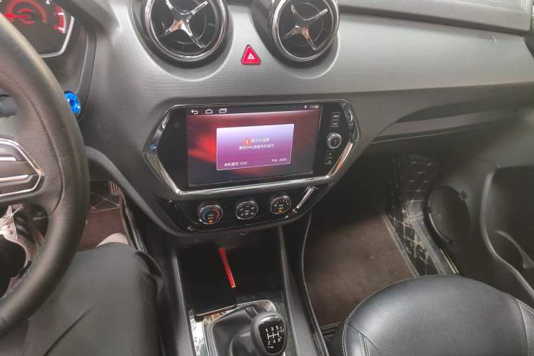 Used Soueast DX3 2019 DX3X Cool Qi 1.5L Manual Luxury Model Audio And AC Panel