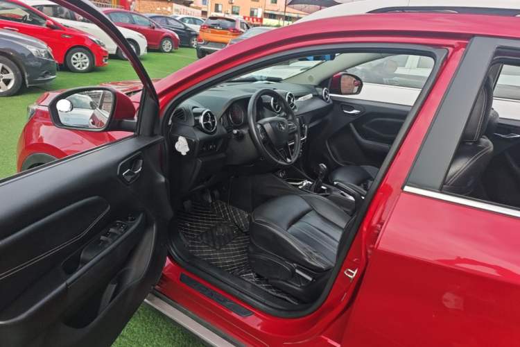Used Soueast DX3 2019 1.5L Manual Luxury Model China V Standard Driver Seat