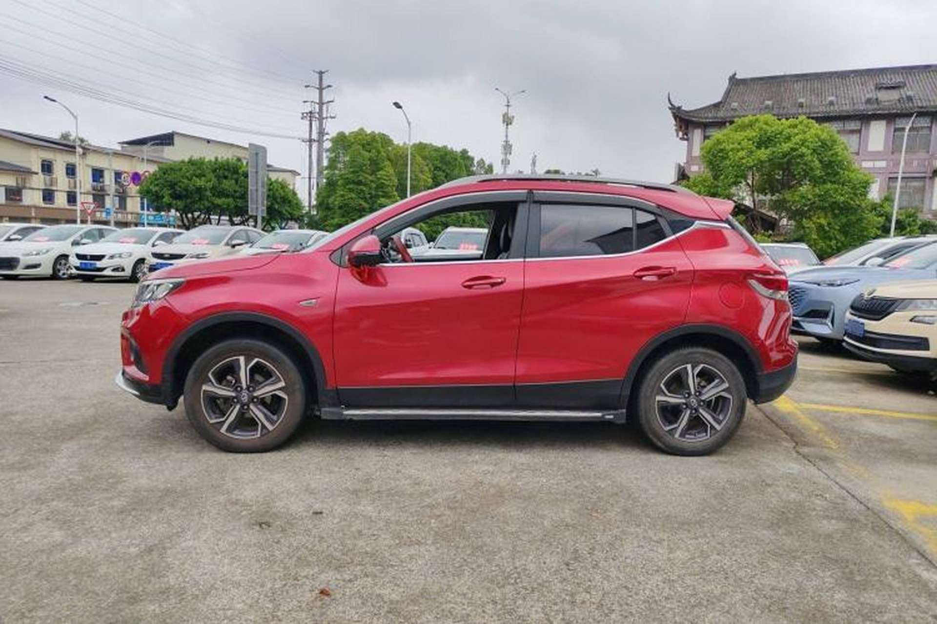Used Soueast DX3 2019 DX3X Cool Qi 1.5L Manual Luxury Model Exterior 3