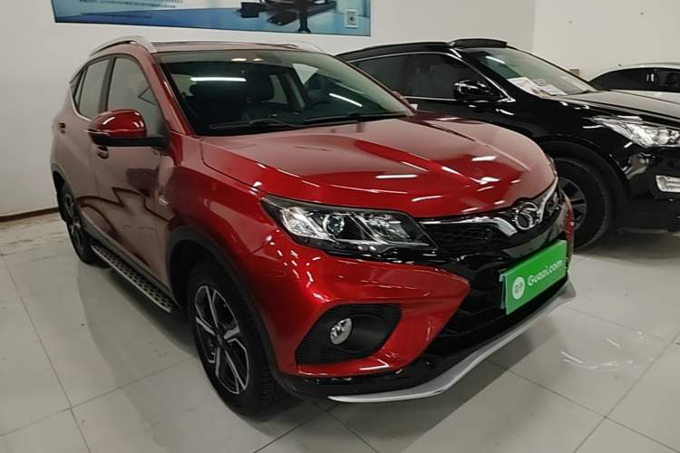 Used Soueast DX3 2019 DX3X Cool Qi 1.5L Manual Luxury Model Front Right 45 Deg