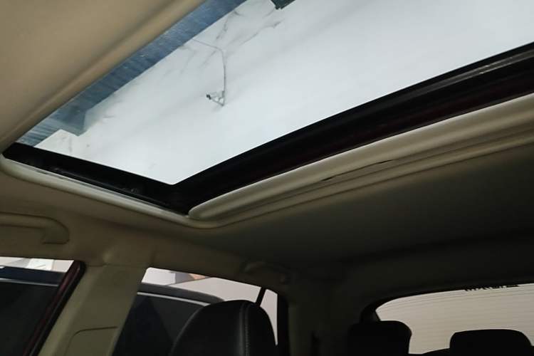 Used Soueast DX3 2019 DX3X Cool Qi 1.5L Manual Luxury Model Headliner