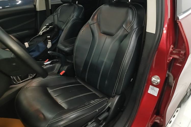 Used Soueast DX3 2019 DX3X Cool Qi 1.5L Manual Luxury Model Left Front Seat