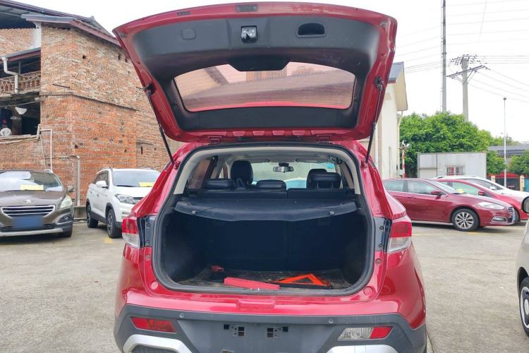 Used Soueast DX3 2019 DX3X Cool Qi 1.5L Manual Luxury Model Trunk