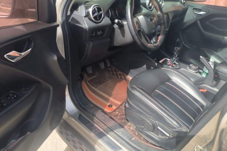 Used Soueast DX3 2019 1.5L Manual Luxury Version China V Standard Driver Seat