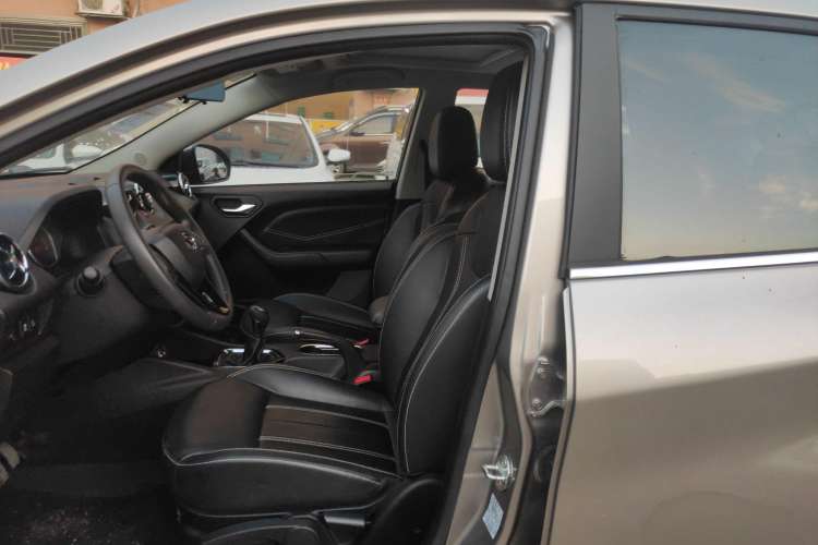 Used Soueast DX3 2019 1.5L Manual Luxury Model China VI Standard Left Front Seat