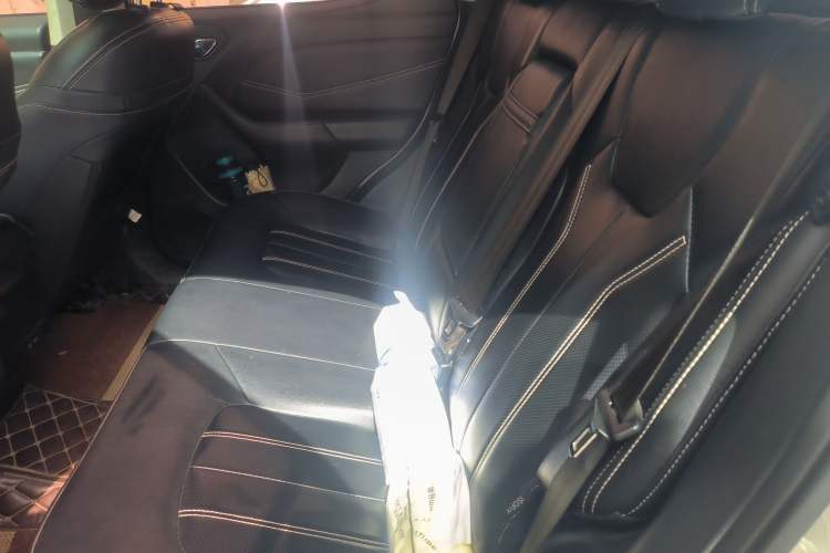 Used Soueast DX3 2019 1.5L Manual Luxury Version China V Standard Left Rear Seat