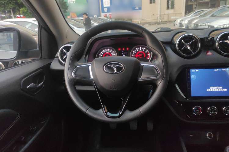 Used Soueast DX3 2019 1.5L Manual Luxury Model China VI Standard Steering Wheel