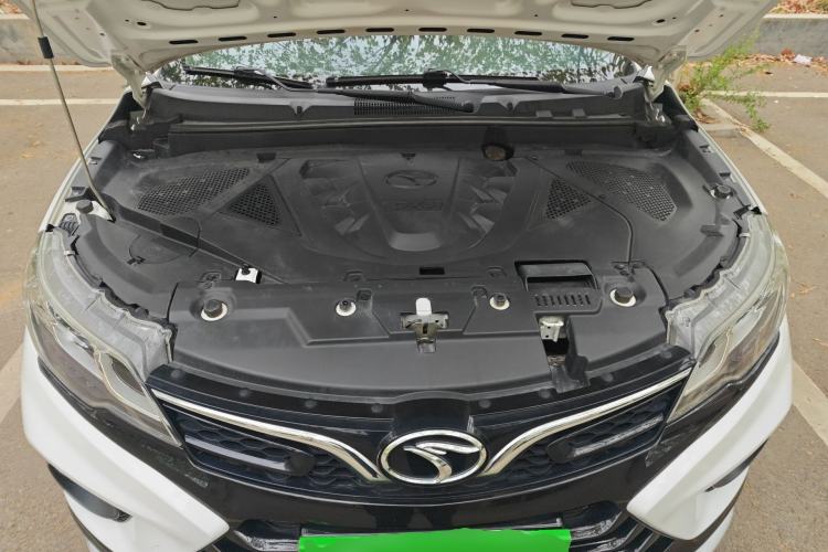 Used Soueast DX3 2019 1.5L Manual Luxury Model China VI Standard Engine Bay