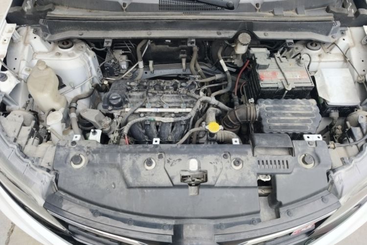 Used Soueast DX3 2019 1.5L Manual Luxury Model China V Standard Engine Bay