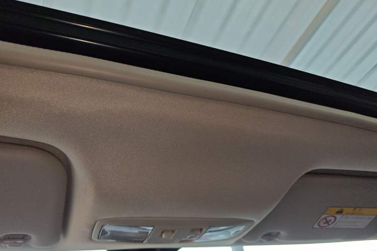 Used Soueast DX3 2019 1.5L Manual Luxury Model China VI Standard Headliner