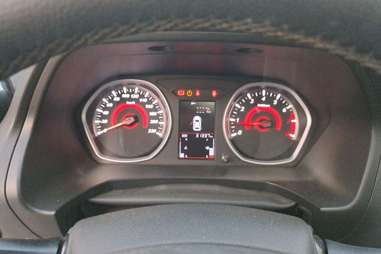 Used Soueast DX3 2019 1.5L Manual Luxury Model China VI Standard Instrument Cluster