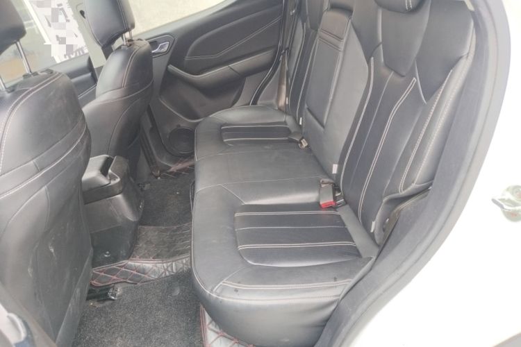 Used Soueast DX3 2019 1.5L Manual Luxury Model China V Standard Interior 4