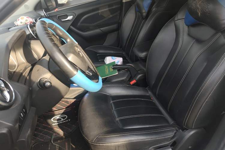 Used Soueast DX3 2019 1.5T CVT Luxury Version China V Standard Left Front Seat