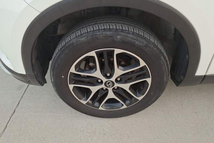 Used Soueast DX3 2019 1.5L Manual Luxury Model China VI Standard Left Front Wheel Hub