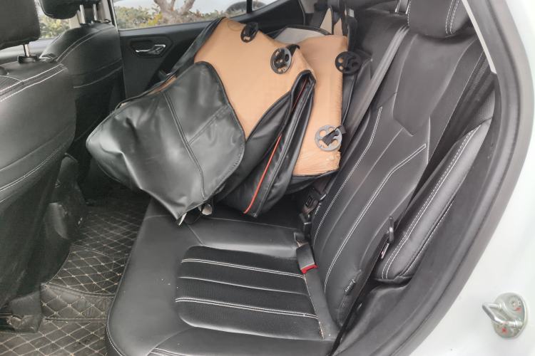 Used Soueast DX3 2019 1.5T CVT Luxury Version China V Standard Left Rear Seat