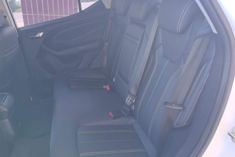 Used Soueast DX3 2019 1.5L Manual Luxury Model China VI Standard Left Rear Seat
