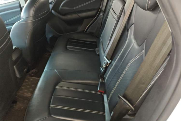 Used Soueast DX3 2019 1.5L Manual Luxury Model China VI Standard Left Rear Seat