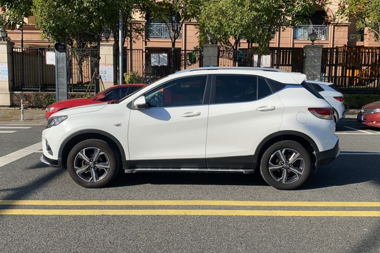 Used Soueast DX3 2019 1.5L Manual Luxury Model China V Standard Left Side