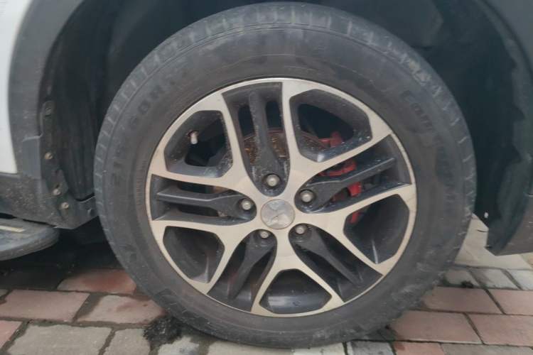 Used Soueast DX3 2019 1.5T CVT Luxury Version China V Standard Right Front Wheel Hub