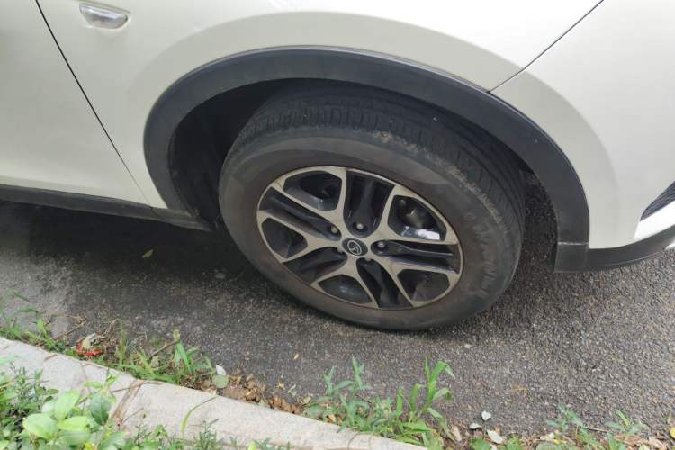 Used Soueast DX3 2019 1.5L Manual Luxury Model China VI Standard Right Front Wheel Hub
