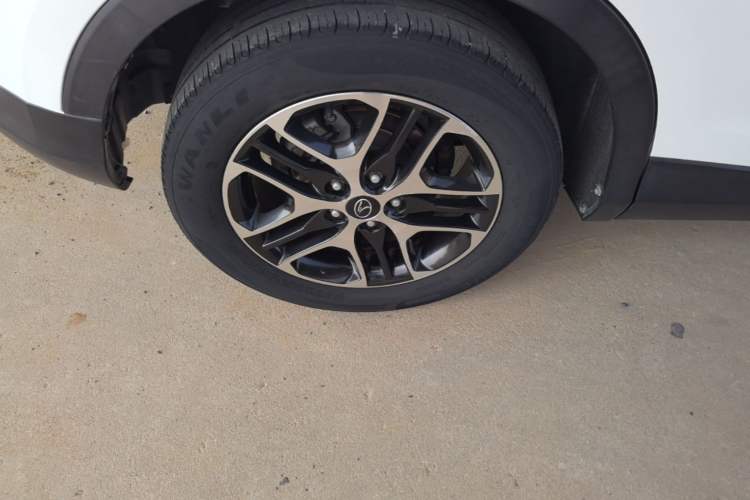 Used Soueast DX3 2019 1.5L Manual Luxury Model China VI Standard Right Rear Wheel Hub