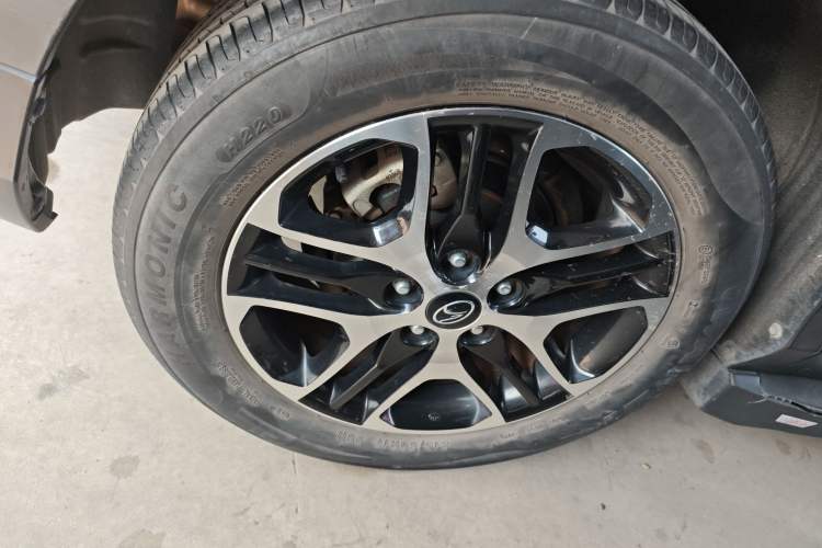 Used Soueast DX3 2019 1.5L Manual Luxury Model China VI Standard Right Rear Wheel Hub