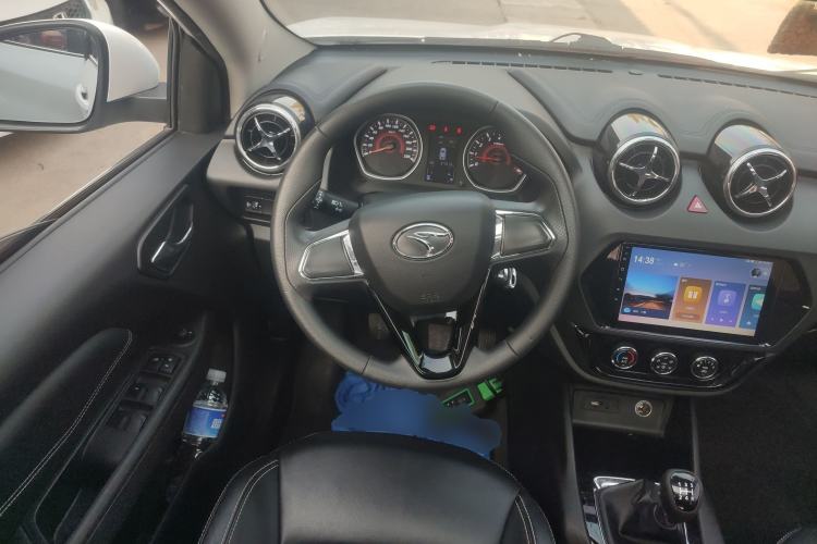 Used Soueast DX3 2019 1.5L Manual Luxury Model China VI Standard Steering Wheel