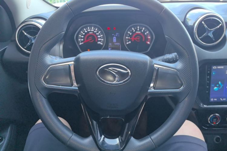 Used Soueast DX3 2019 1.5L Manual Luxury Model China VI Standard Steering Wheel