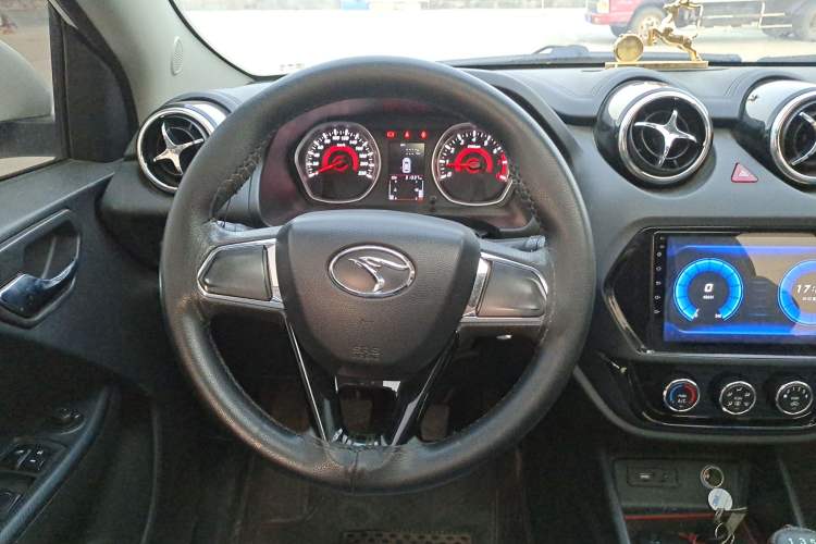 Used Soueast DX3 2019 1.5L Manual Luxury Model China VI Standard Steering Wheel