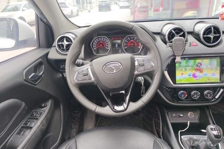 Used Soueast DX3 2019 1.5L Manual Luxury Model China V Standard Steering Wheel