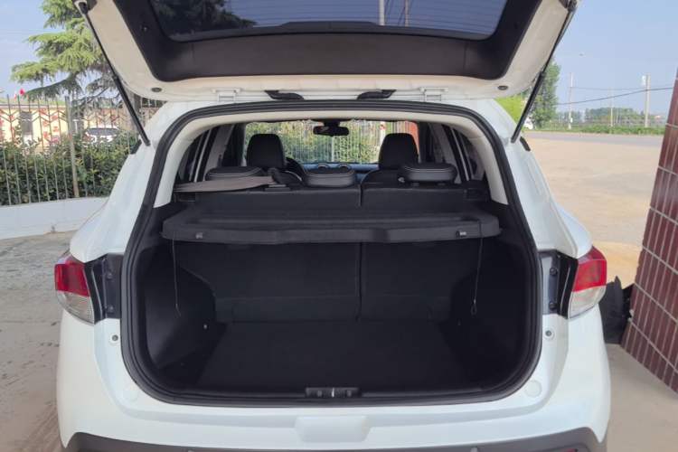 Used Soueast DX3 2019 1.5L Manual Luxury Model China VI Standard Trunk