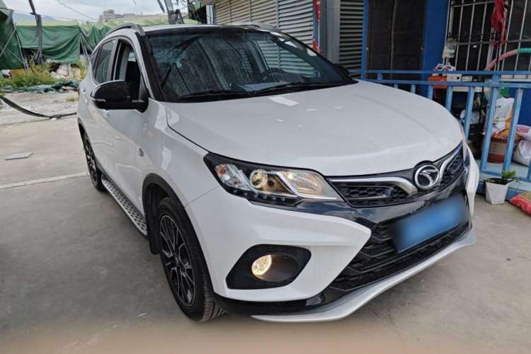 Used Soueast DX3 2022 1.5T CVT PLUS Front Right 45 Deg
