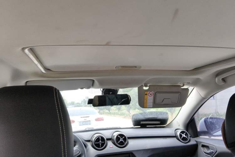 Used Soueast DX3 2022 1.5L Manual Luxury Version Headliner