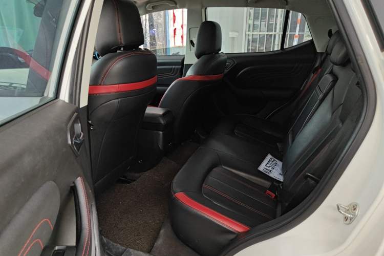 Used Soueast DX3 2022 1.5T CVT PLUS Left Rear Seat