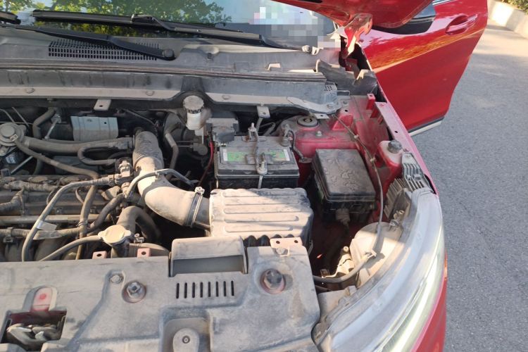 Used Soueast DX5 2019 1.5T CVT Luxury Model Engine Bay Left