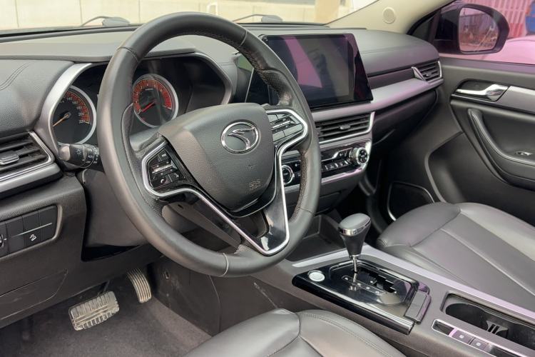 Used Soueast DX5 2019 1.5T CVT Luxury Version Interior 1