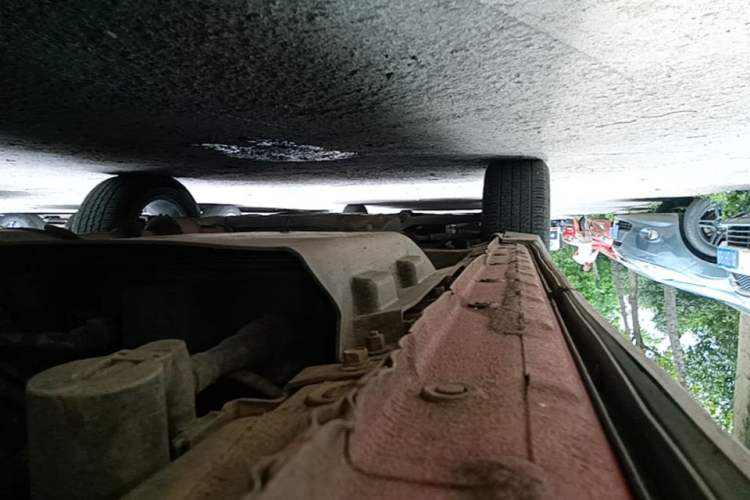 Used Soueast DX5 2019 1.5T Manual Luxury Model Left Side Sill