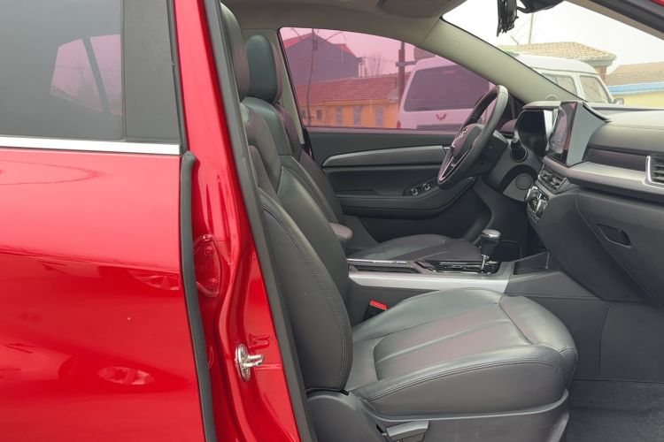 Used Soueast DX5 2019 1.5T CVT Luxury Version Right Front Seat