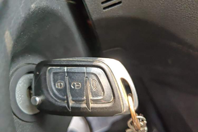 Used Soueast DX5 2019 1.5L Manual Luxury Version Vehicle Key