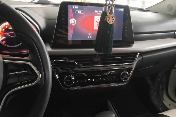 Used Soueast DX5 2019 1.5T CVT Luxury Version Audio And AC Panel