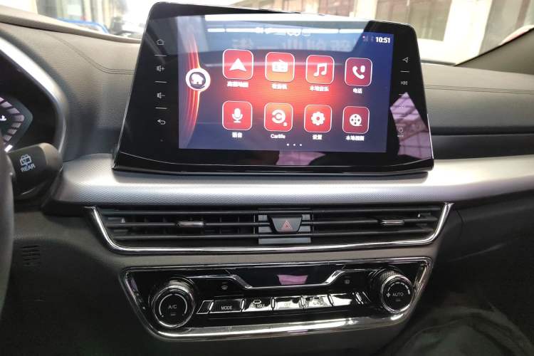 Used Soueast DX5 2019 1.5T CVT Flagship Model Audio And AC Panel