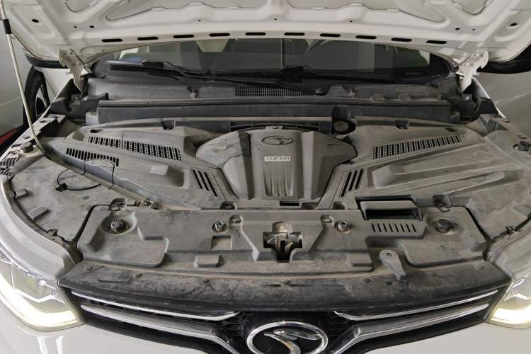 Used Soueast DX5 2019 1.5T CVT Luxury Version Engine Bay