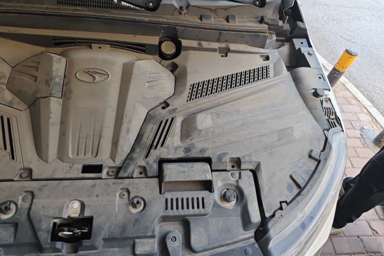 Used Soueast DX5 2019 1.5L Manual Luxury Version Engine Bay Left