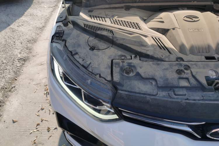 Used Soueast DX5 2019 1.5T CVT Luxury Version Engine Bay Right
