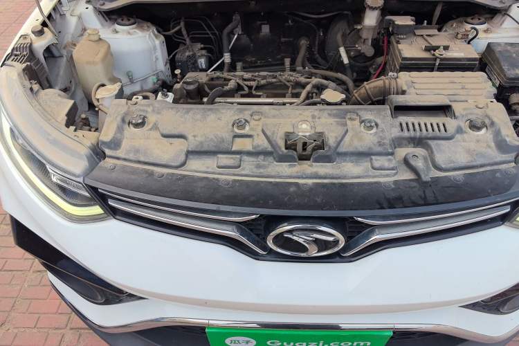 Used Soueast DX5 2019 1.5L Manual Luxury Version Engine Bay Right