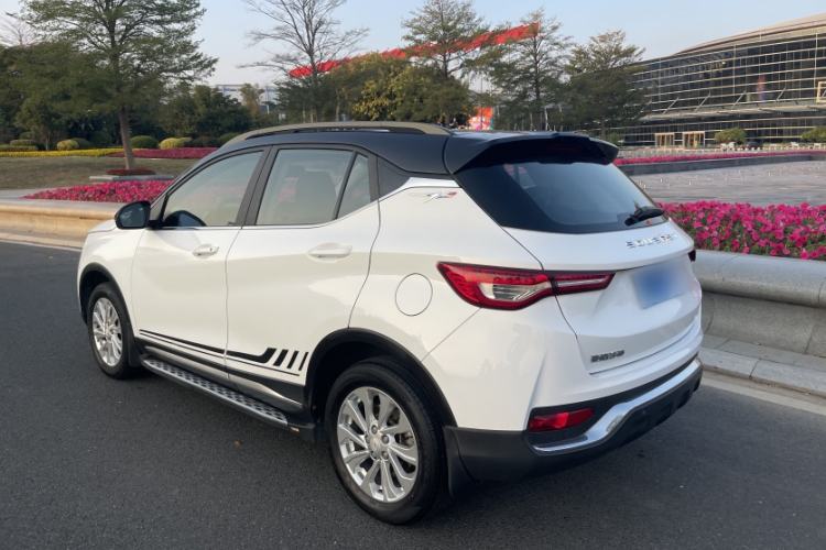 Used Soueast DX5 2019 1.5T CVT Luxury Model Exterior 1